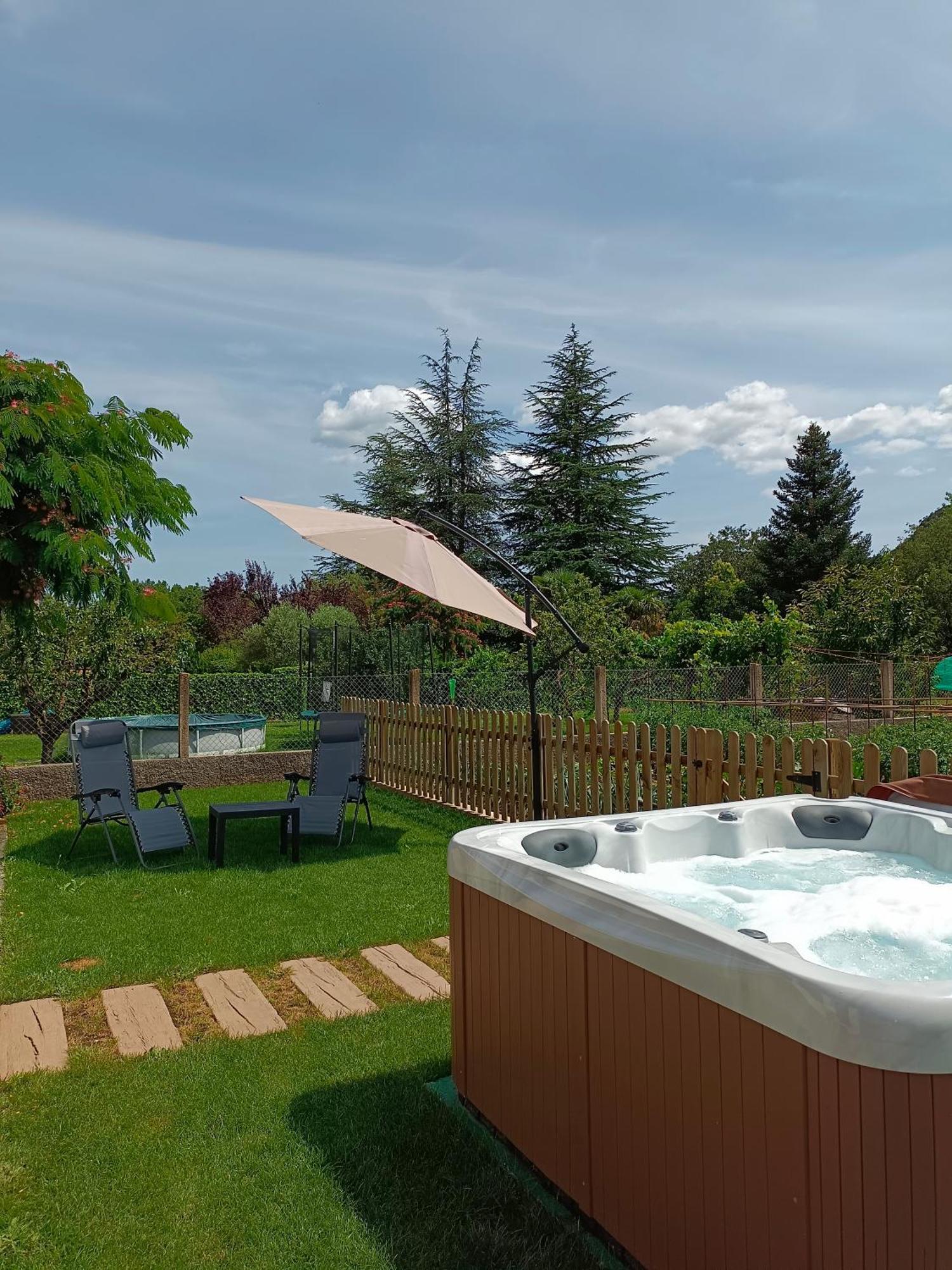 Apartamento Rural Casa Paco con chimenea y Jacuzzi exterior Aínsa Exterior foto